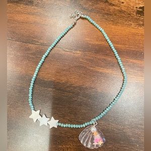 Beaded sea shell shape necklace